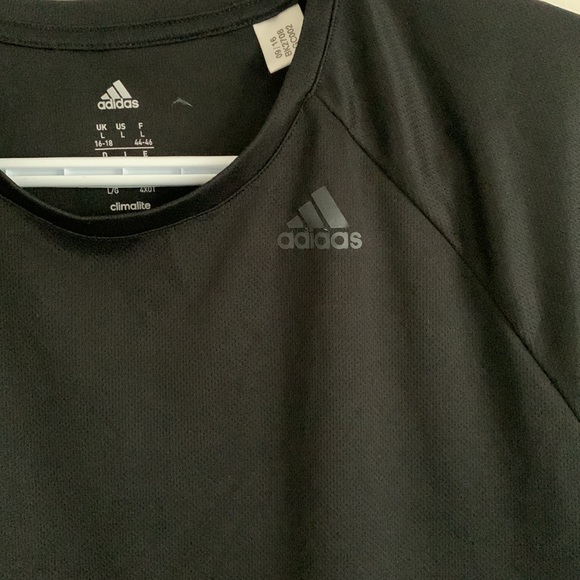 Adidas T-Shirt - Picture 2 of 2